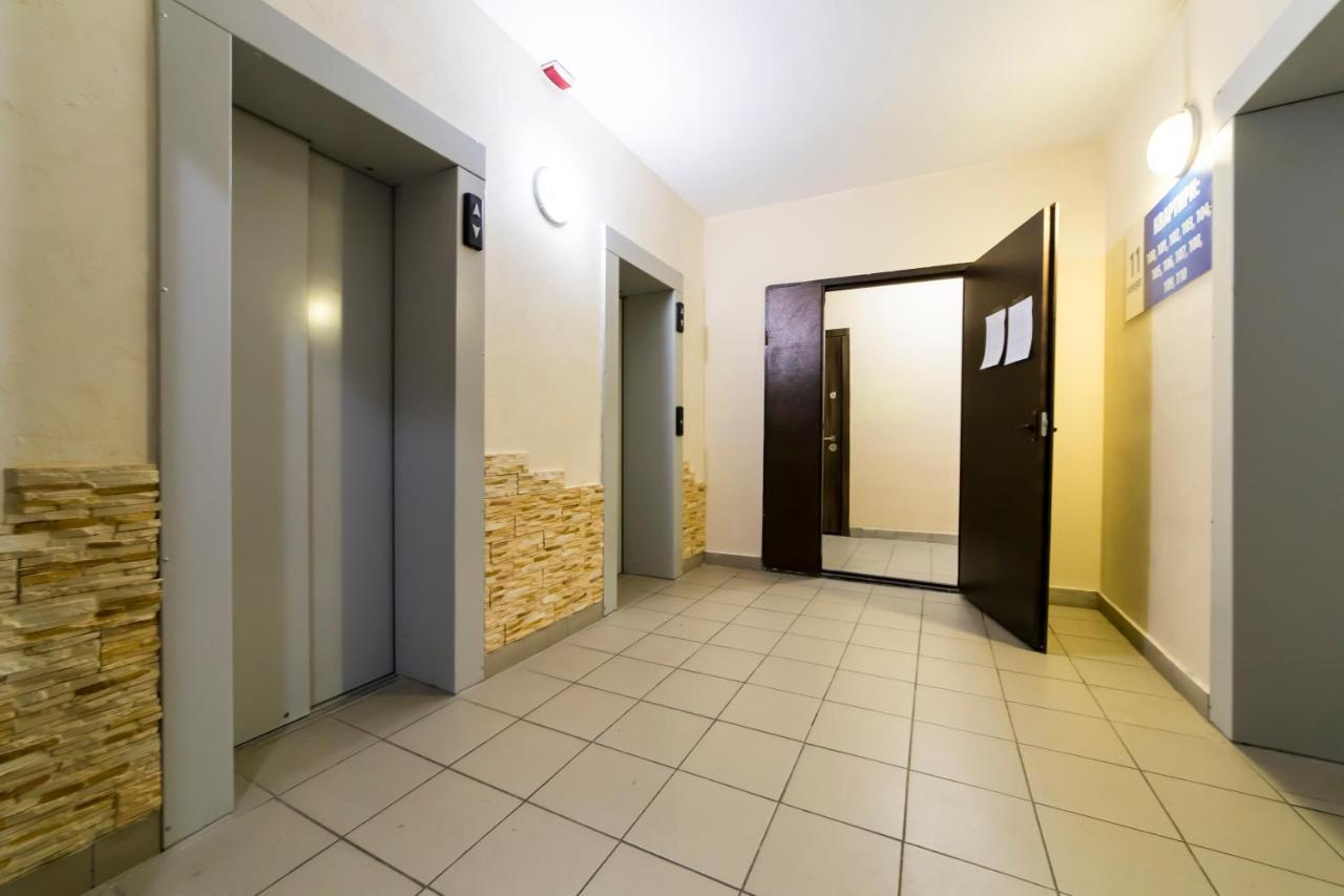 Studio Apartment On Bazhana 키예프 외부 사진